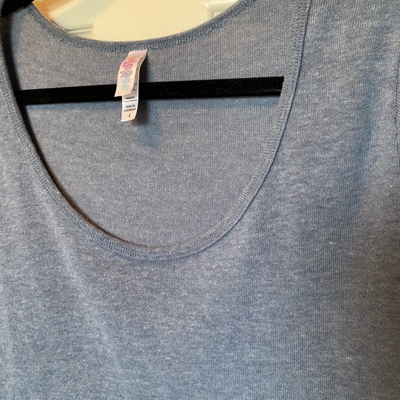 LULAROE Solid Slate Blue Sweater Feel Classic T L - Picture 3 of 8